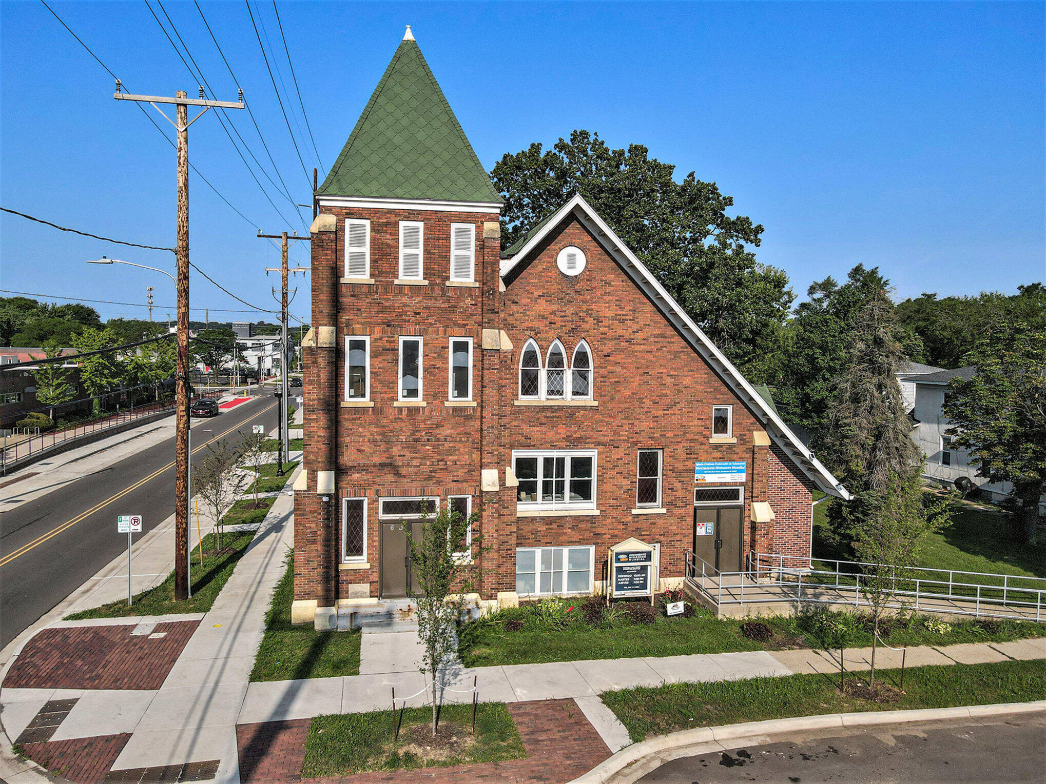 603 N Burdick Street