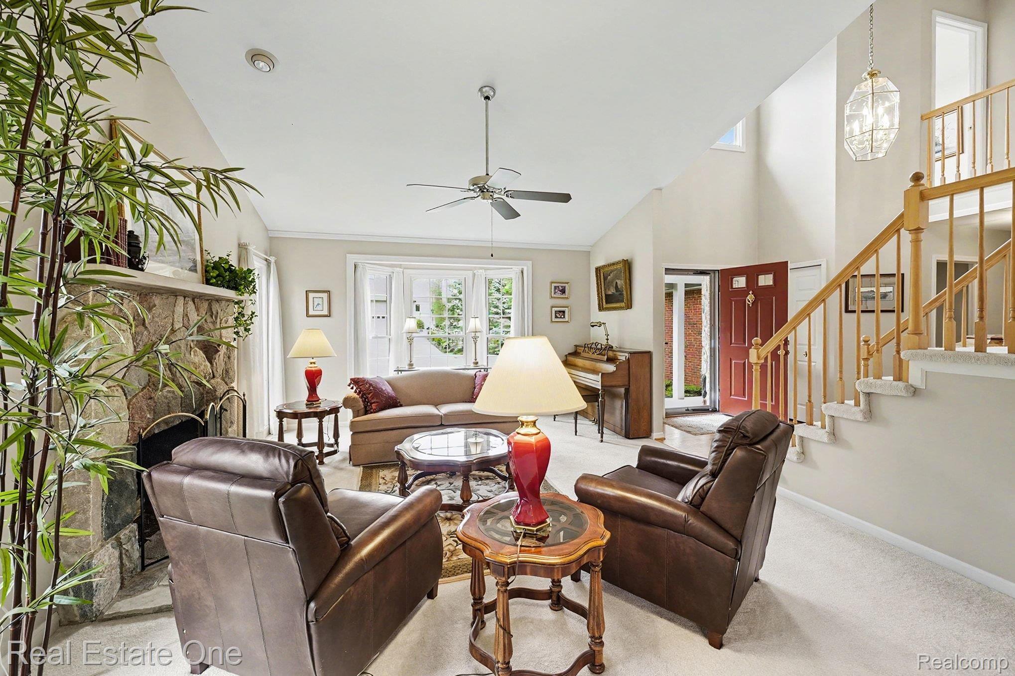 8189 High Point Trail