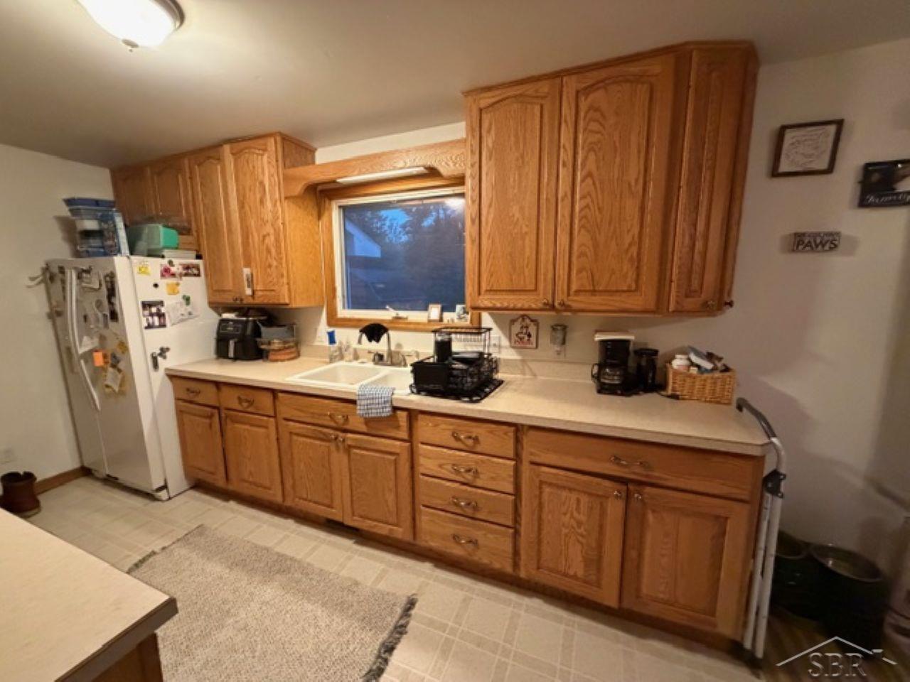 272 S 5 Mile Road