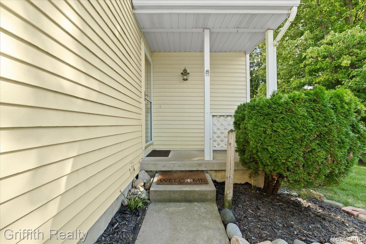229 Meadow Pointe Drive
