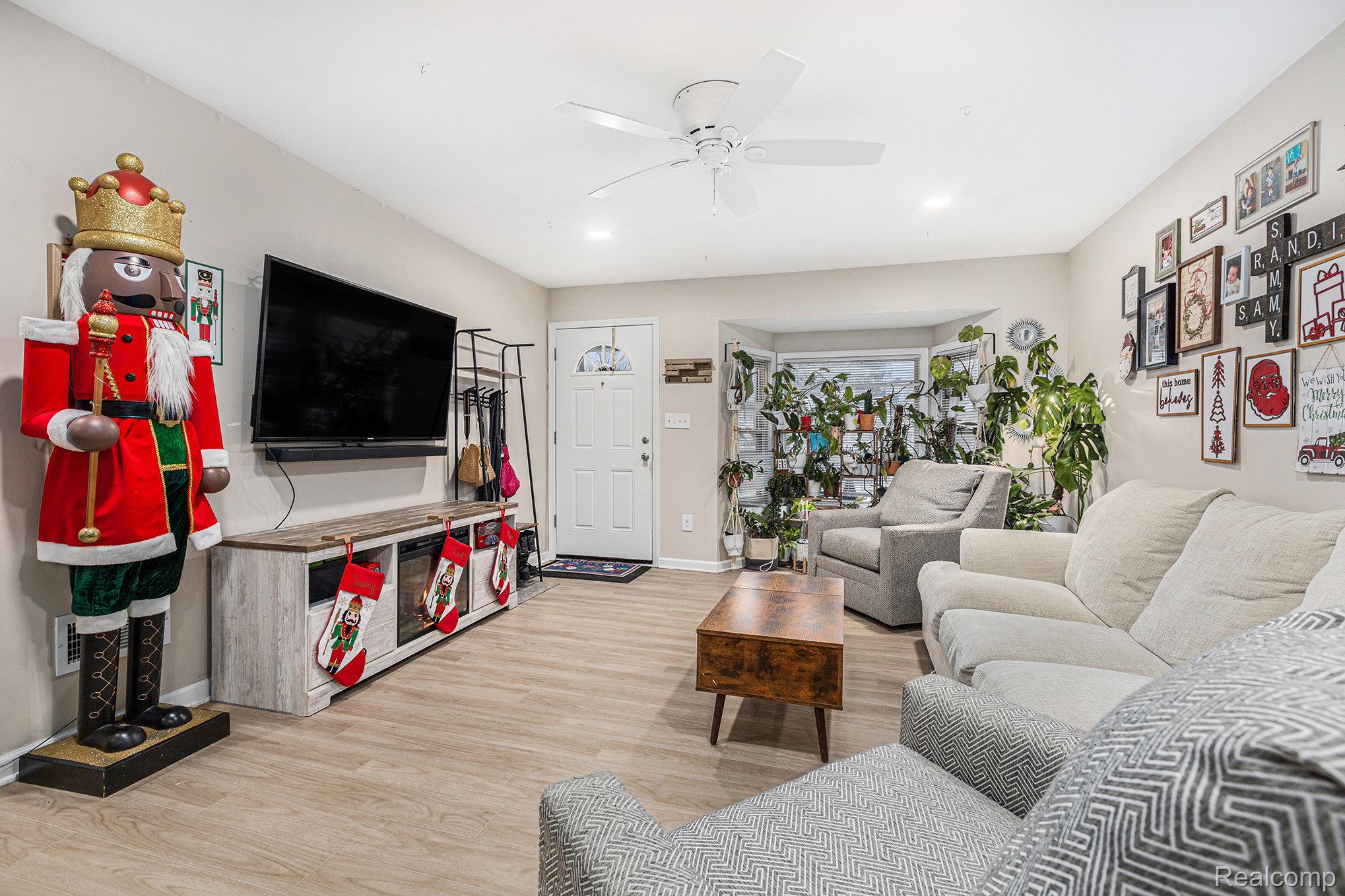 Taylor, Michigan 48180, United States, 3 Bedrooms Bedrooms, ,1 BathroomBathrooms,Residential,Active,252439