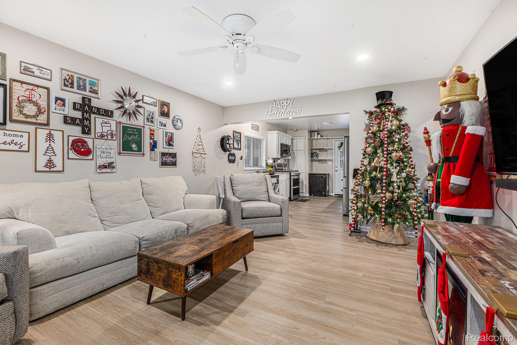 Taylor, Michigan 48180, United States, 3 Bedrooms Bedrooms, ,1 BathroomBathrooms,Residential,Active,252439