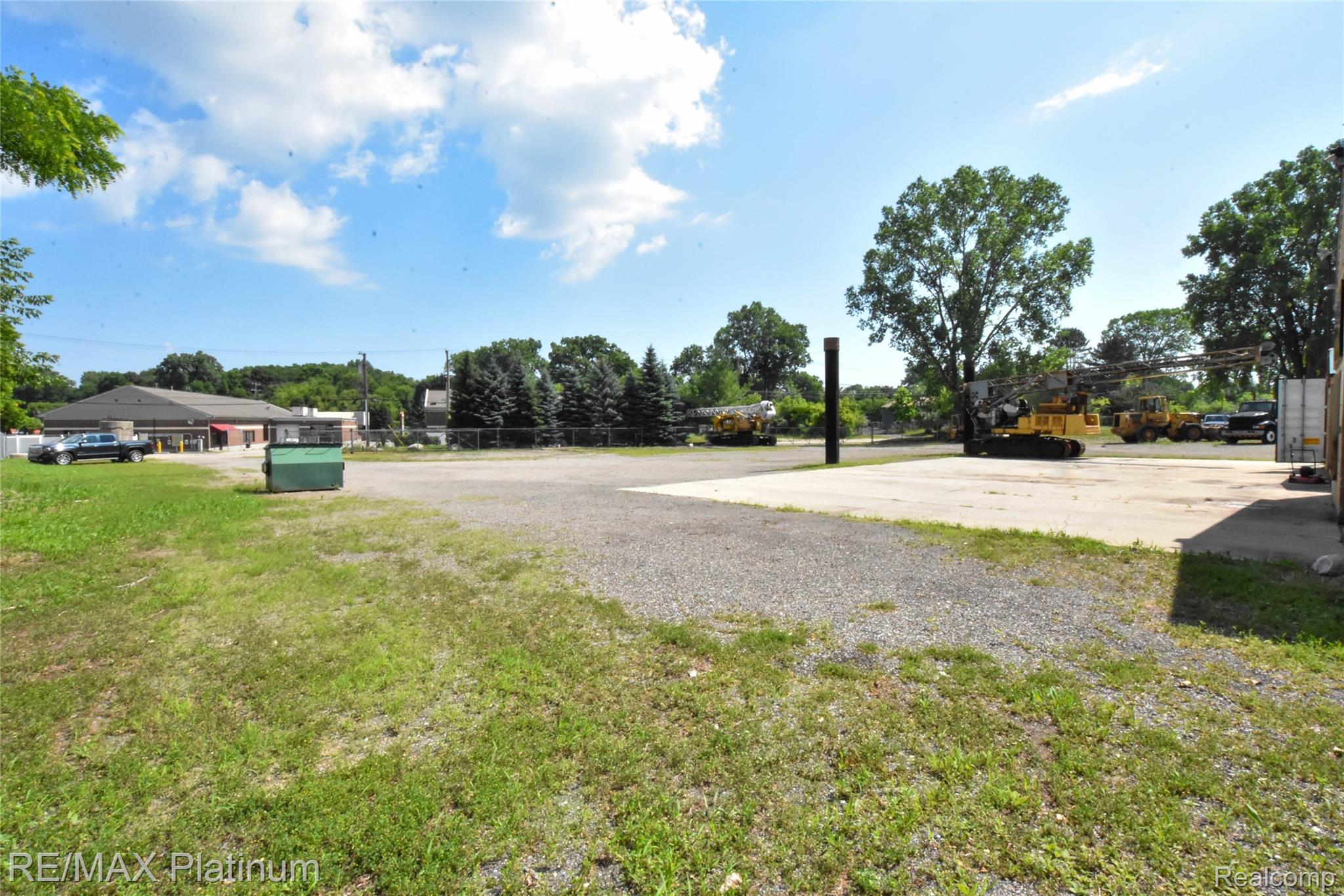 2040 Industrial Drive