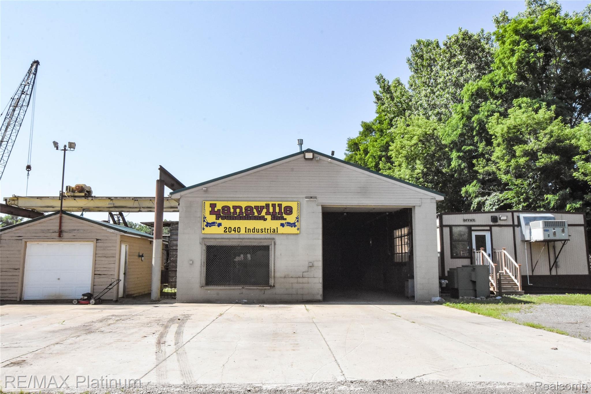 2040 Industrial Drive