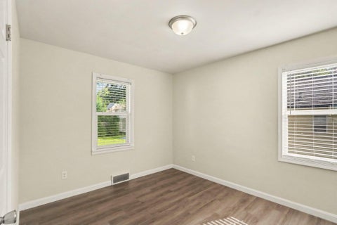 Tiny photo for 70 Seivour Avenue, Battle Creek City, MI 49037 (MLS # 66026045985)