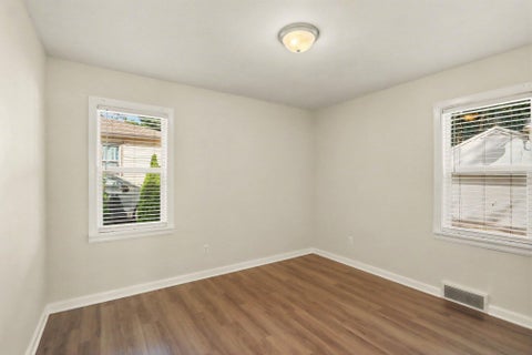 Tiny photo for 70 Seivour Avenue, Battle Creek City, MI 49037 (MLS # 66026045985)