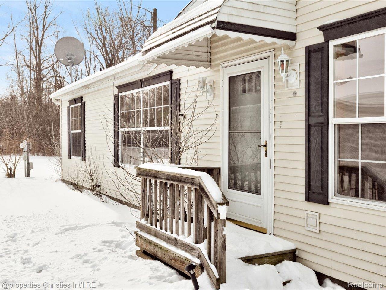 3211 Keewahdin #139 Road