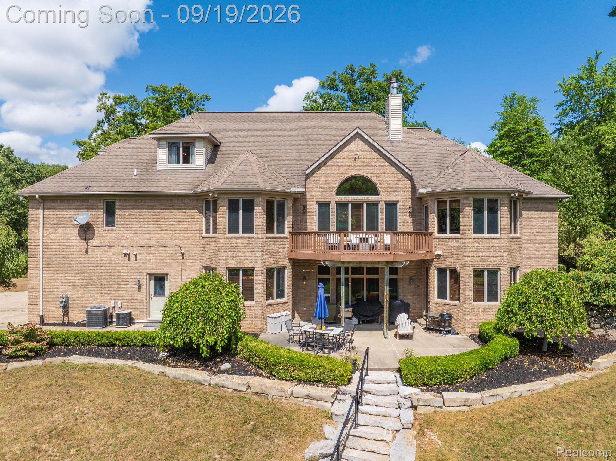 2550 Birch Grove Court