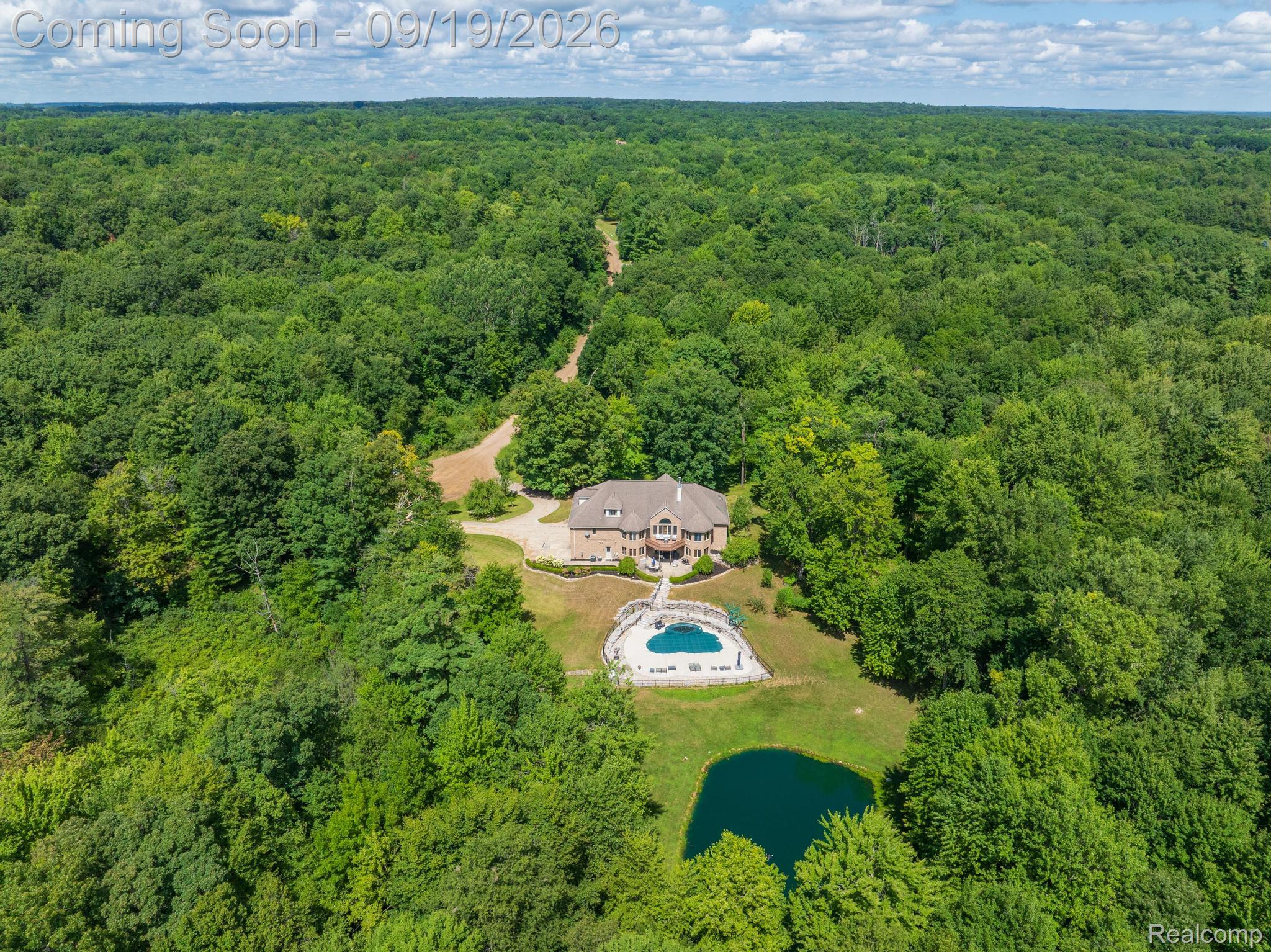 2550 Birch Grove Court
