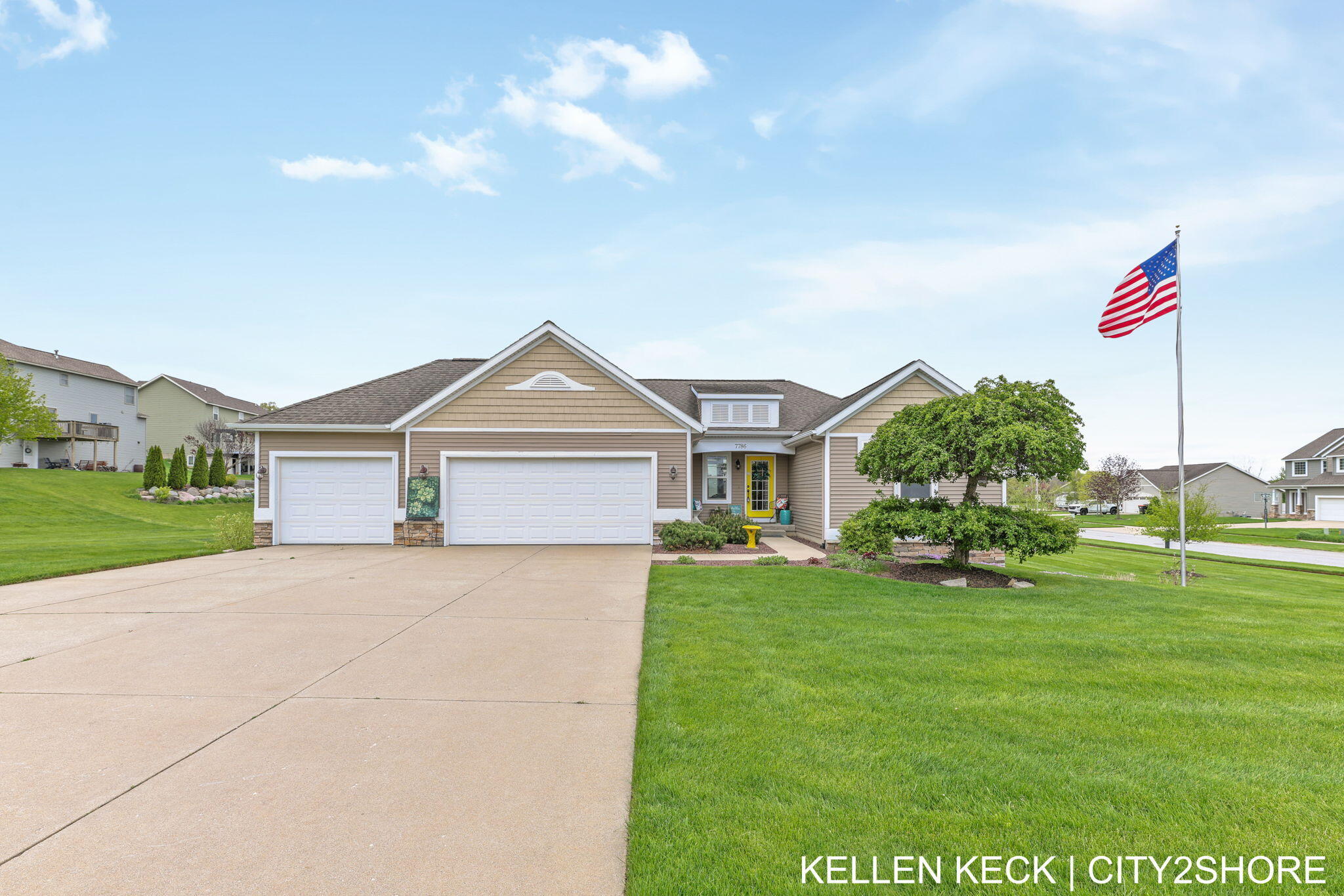 7786 Thornburst Ct SE