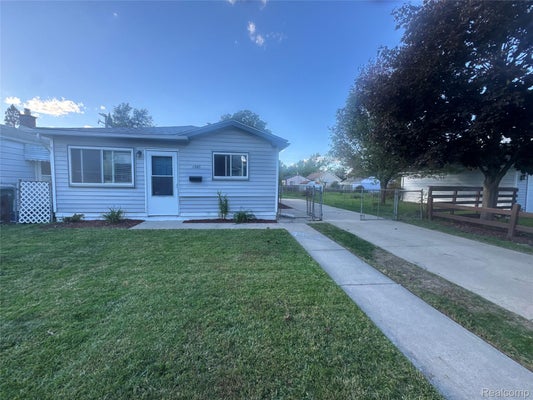 1380 EMPIRE AVE, LINCOLN PARK, MI 48146 - Image e8b0a223cfc2b71b8043da48cf1566f2/802203317