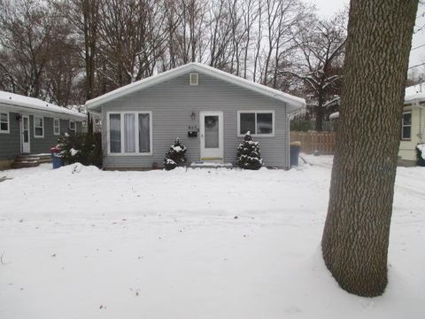 865 Carrier Creek Boulevard NE Grand Rapids City MI 49503