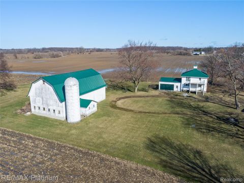 1136 S Nichols Road Clayton Charter Township MI 48473