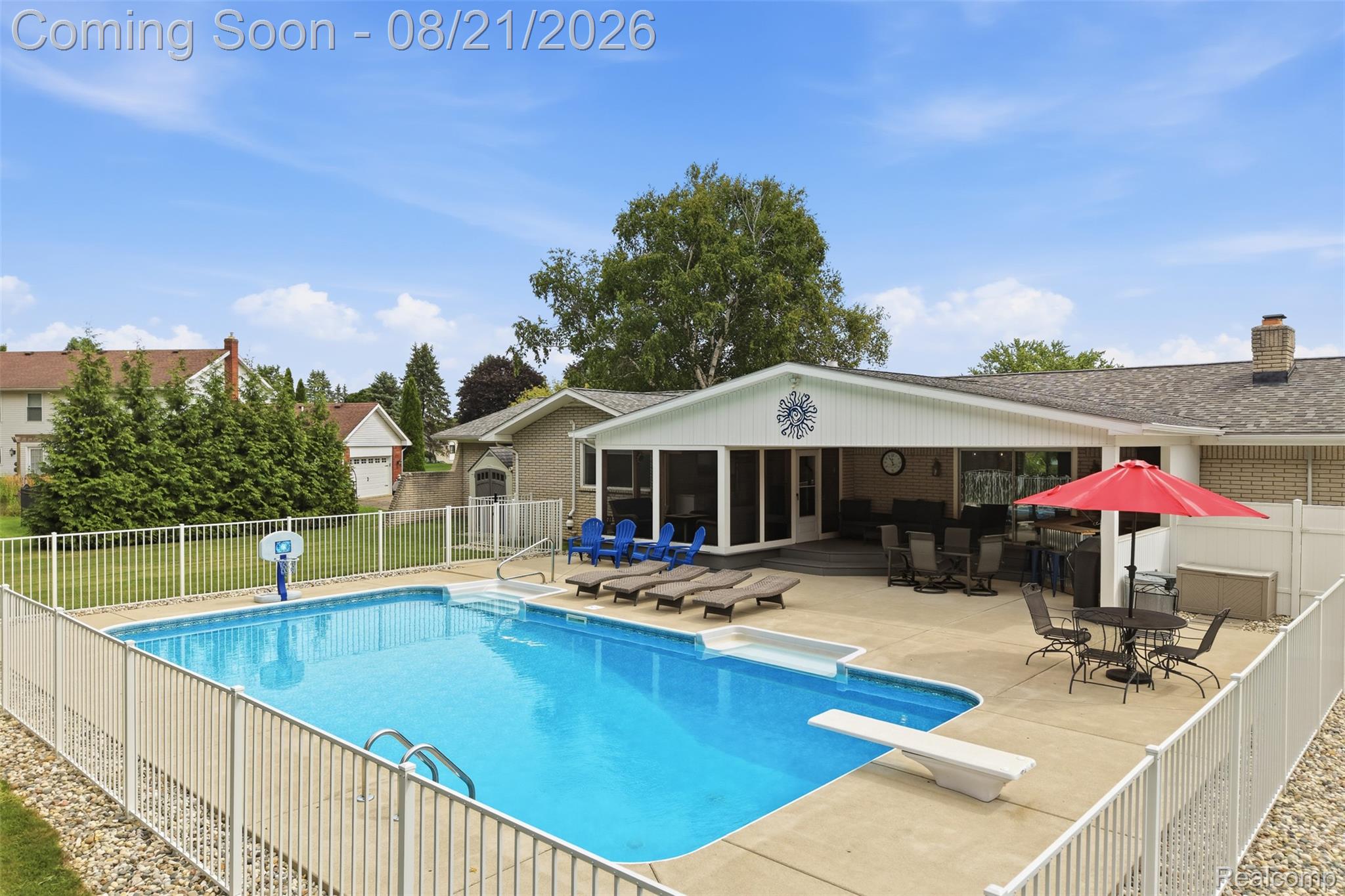 10528 Blaine Road