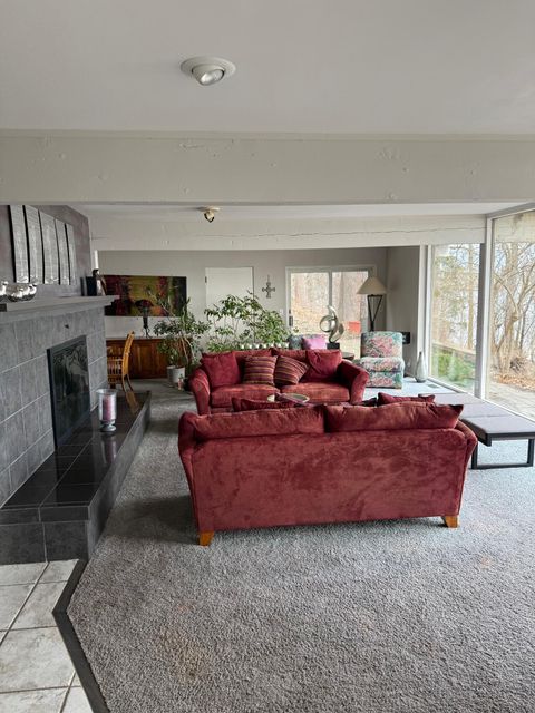 listing image 44