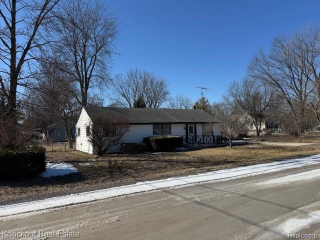 7151 Estrelle Avenue