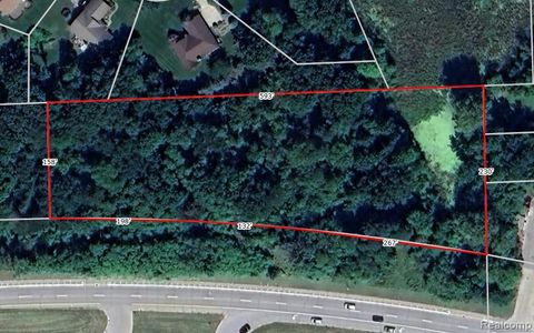 0000 Highland White Lake Charter Township MI 48383