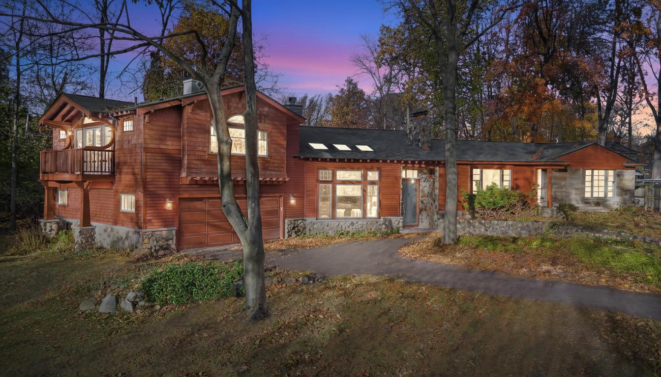 28190 Wildwood Trail