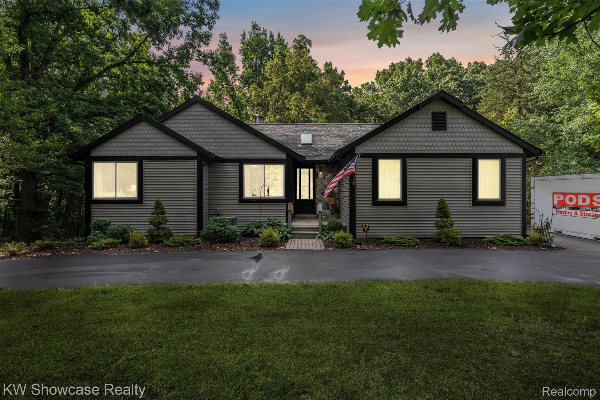 3380 McCluskey