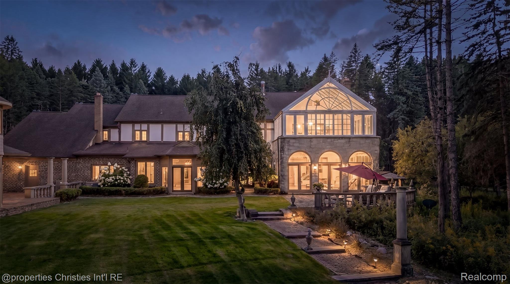 1540 Mill Race