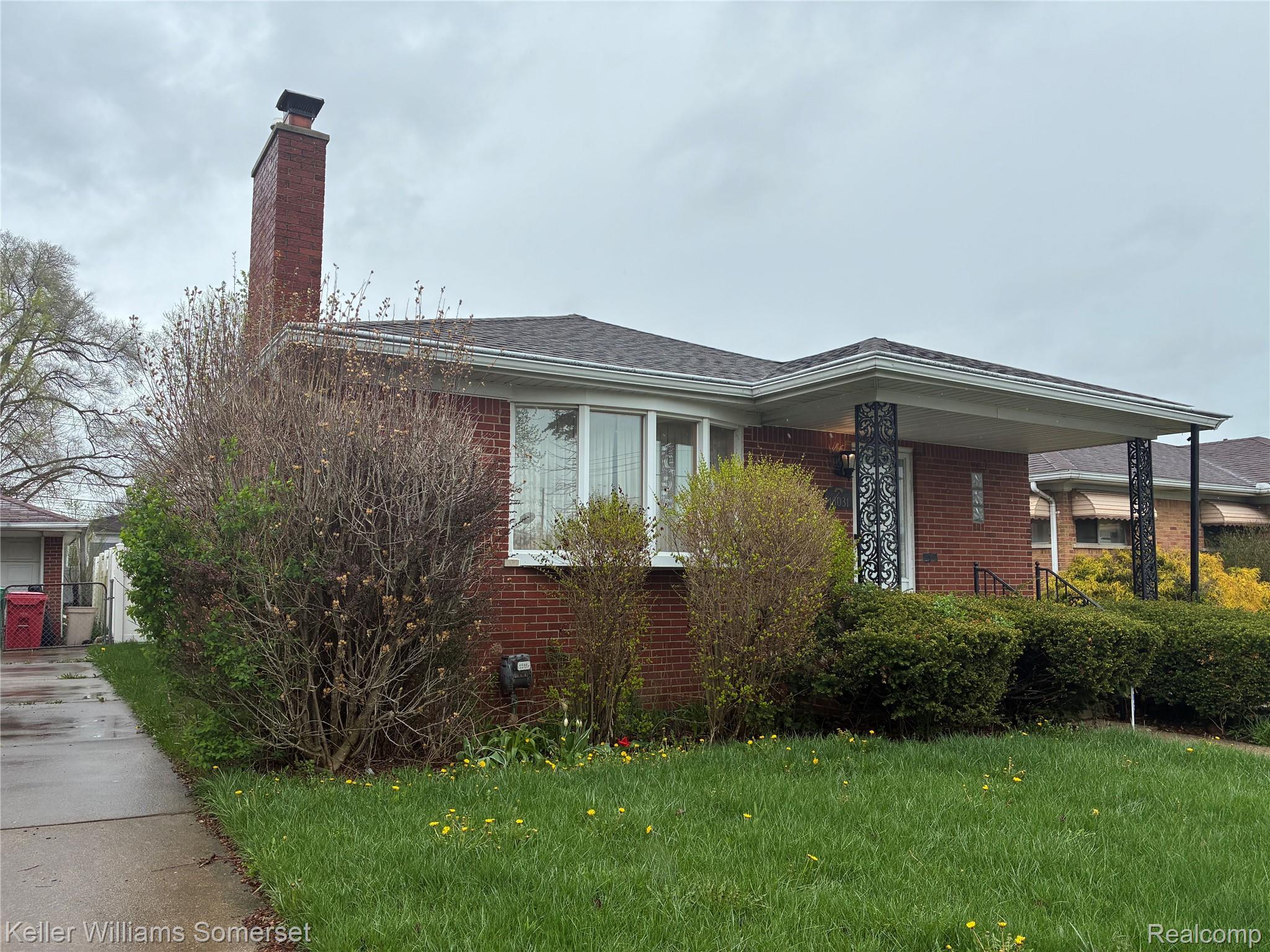 18031 Mott Avenue