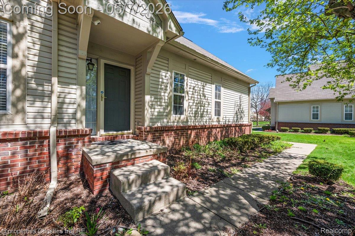 38385 Churchill Lane
