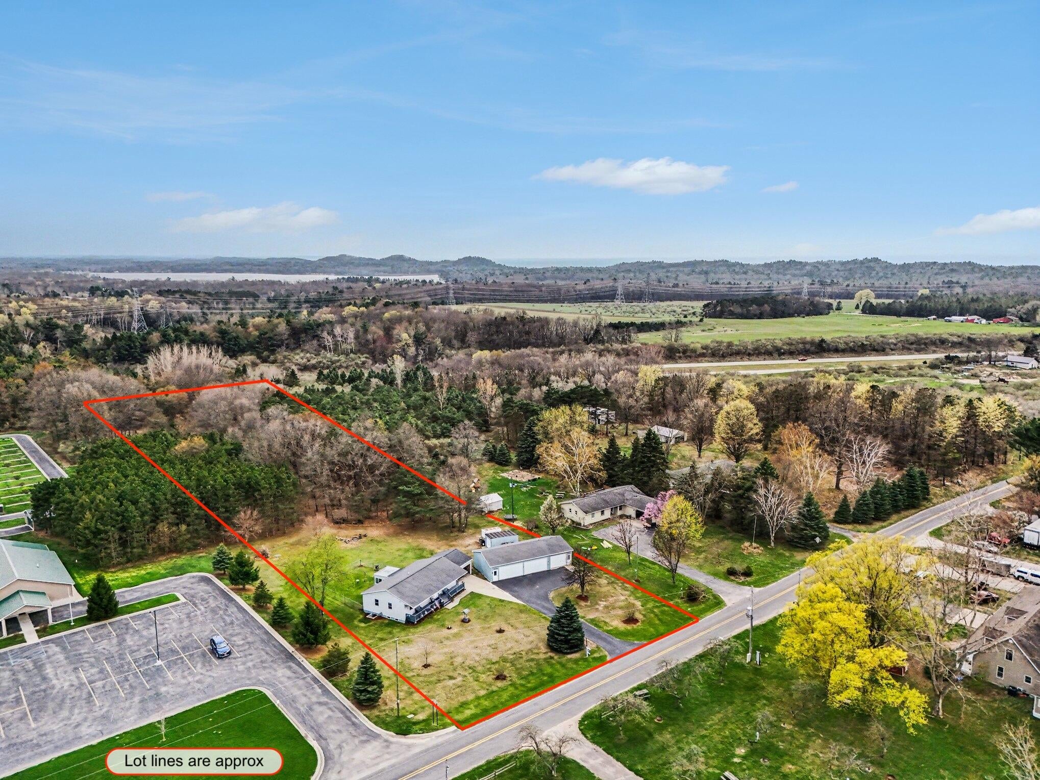 4935 W Deren Road