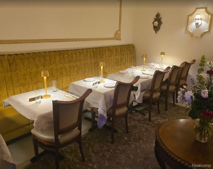 14925 Livernois Avenue