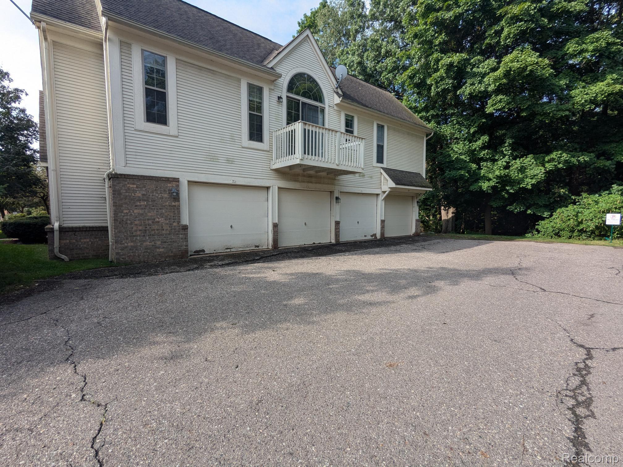 205 Maplewood Court