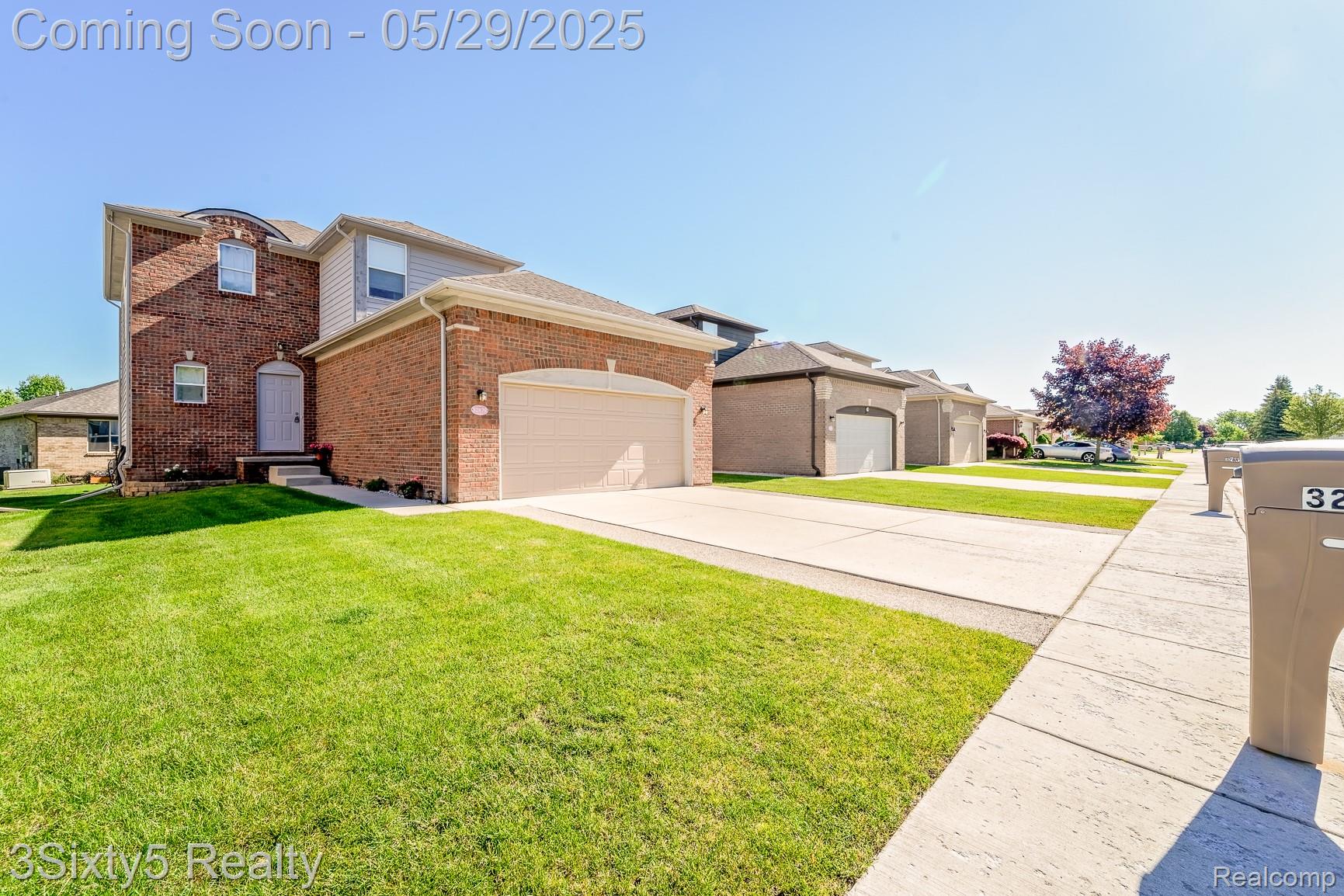 32879 Birchwood Drive