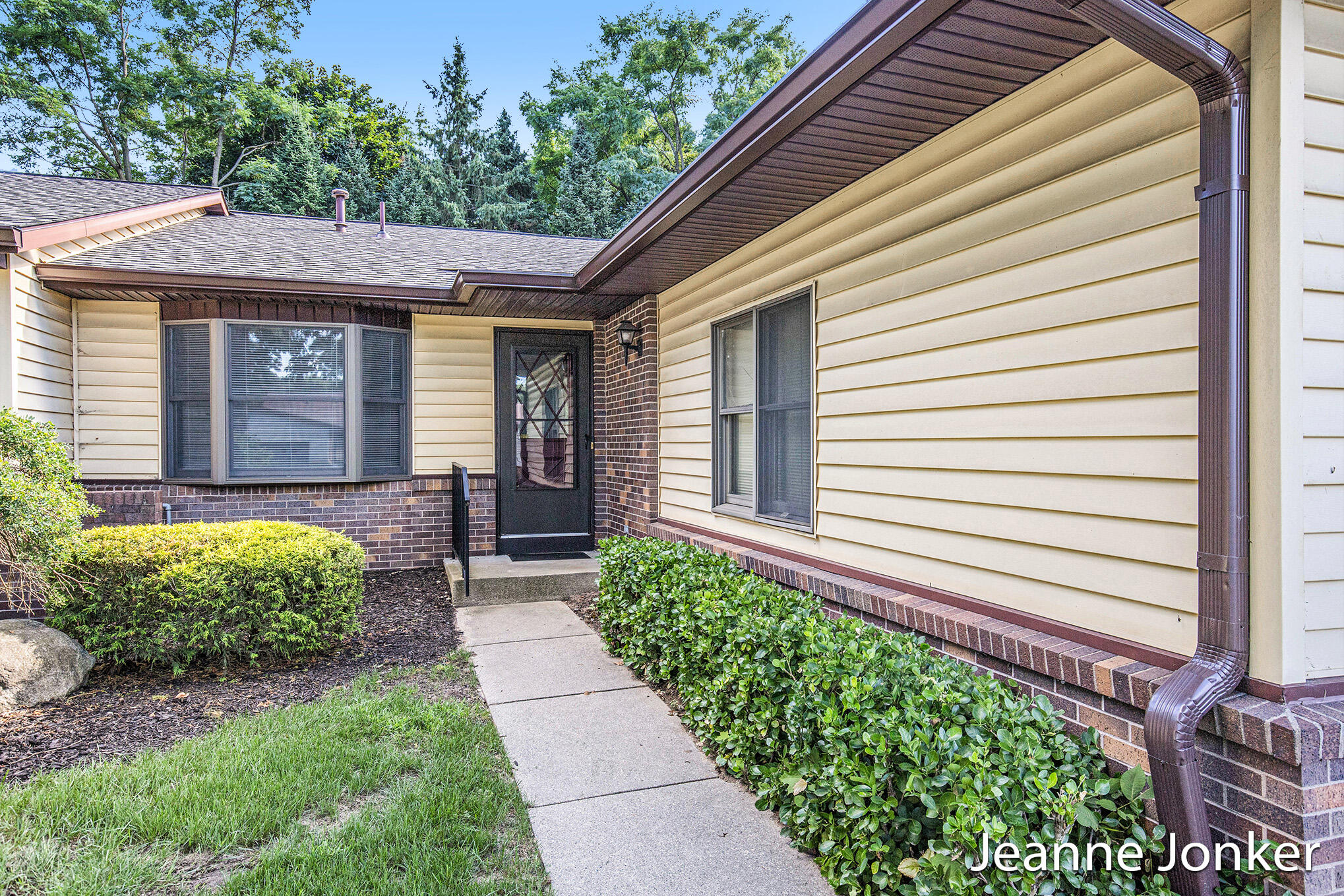 2156 Ter Van Drive NE