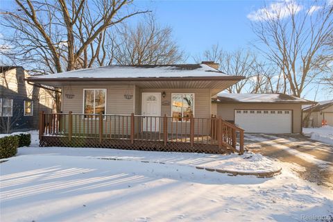 20000 Homeland Street Roseville City MI 48066