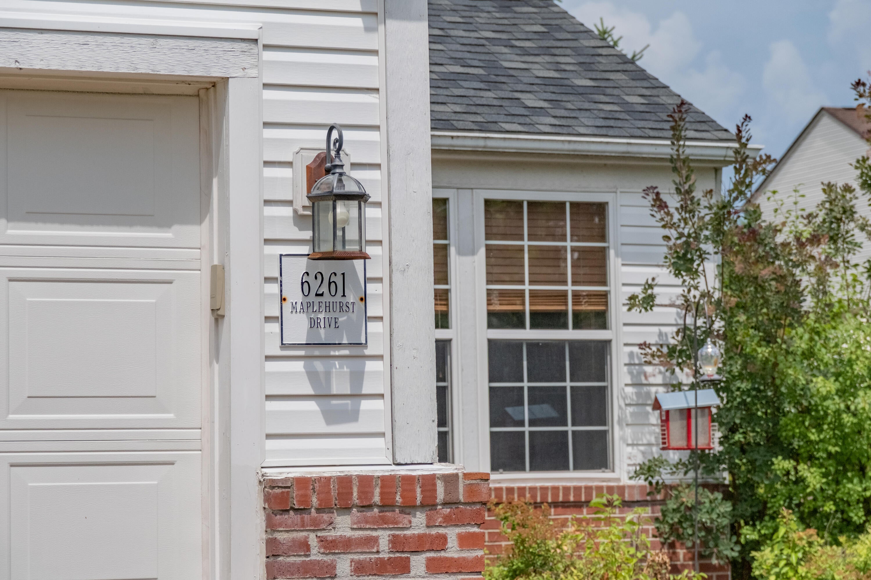 6261 Maplehurst Drive