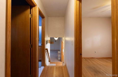 Tiny photo for 43428 Hartwick Drive, Sterling Heights City, MI 48313 (MLS # 20261003102)