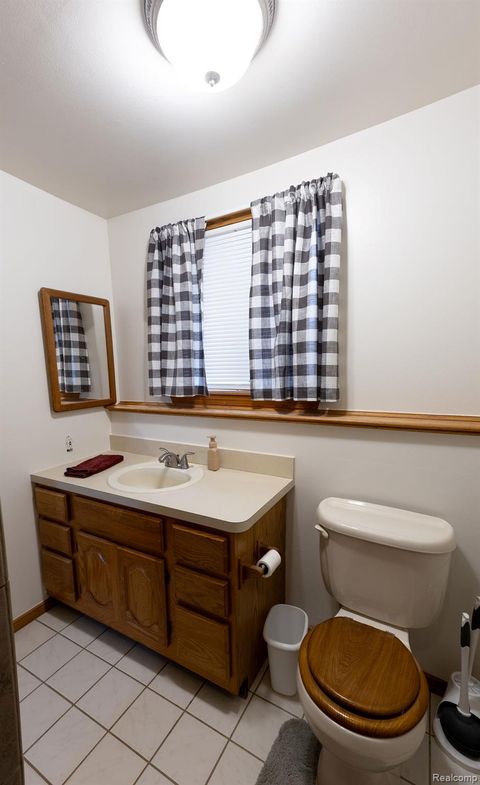 Tiny photo for 43428 Hartwick Drive, Sterling Heights City, MI 48313 (MLS # 20261003102)