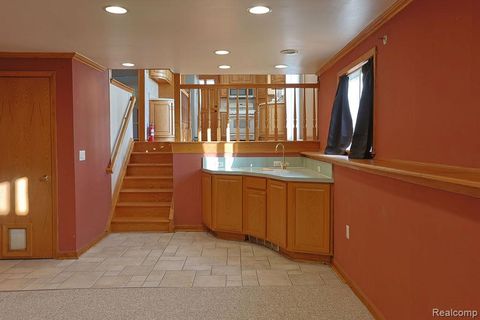 Tiny photo for 43428 Hartwick Drive, Sterling Heights City, MI 48313 (MLS # 20261003102)