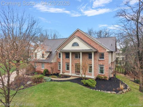 1562 Eagle Trail Oxford Charter Township MI 48371