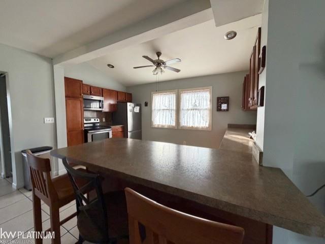 5250 Woodland Lane