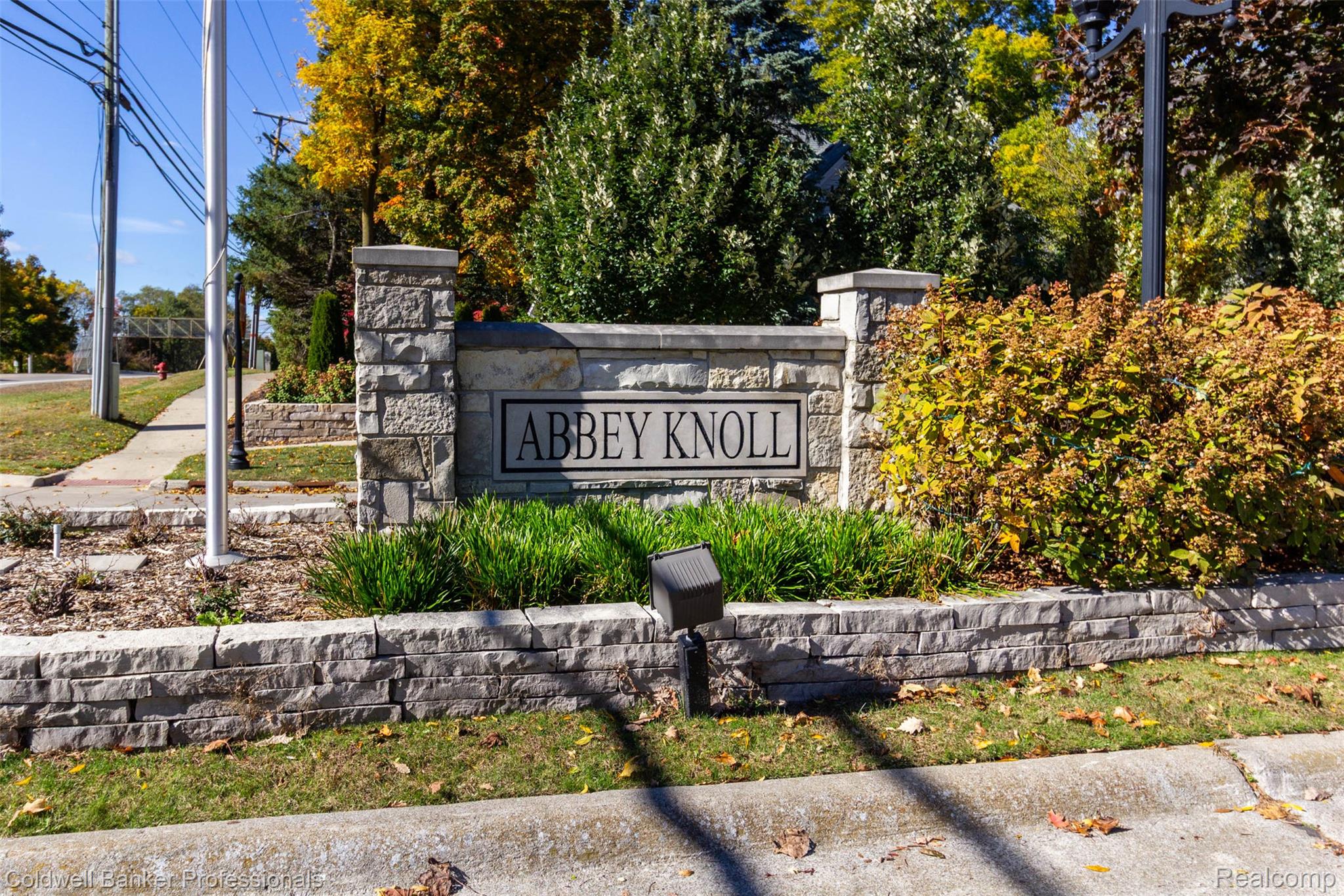 1044 Elmsmere Drive