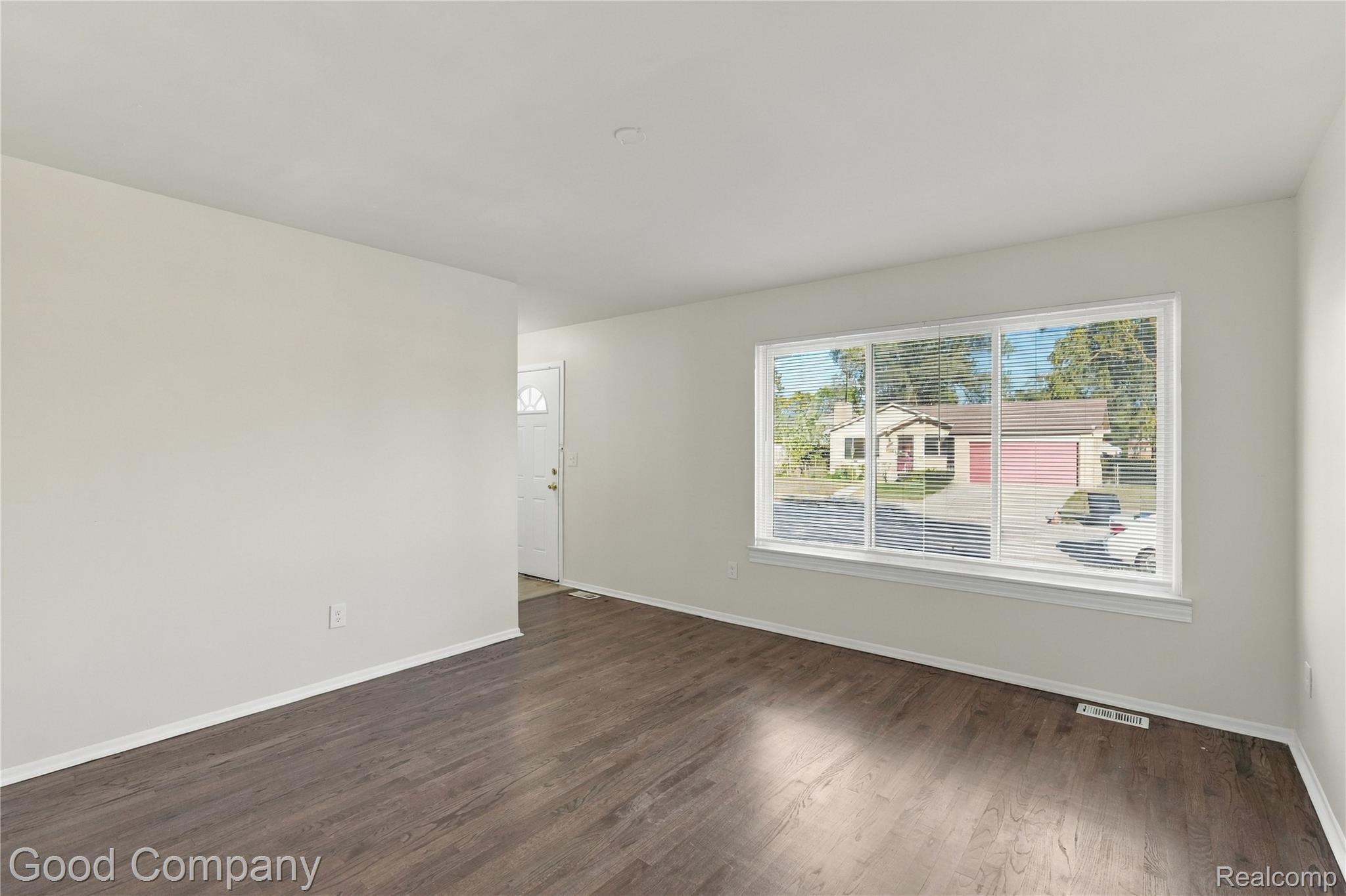 20411 Santa Rosa Drive