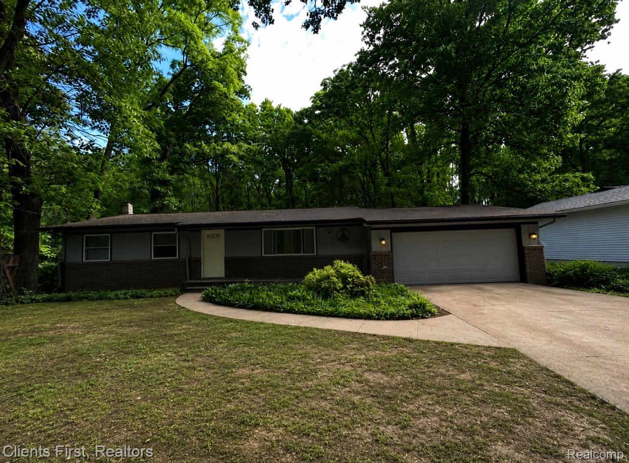 5844 Crandall Road