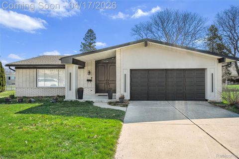 15583 Hix Court Livonia City MI 48154