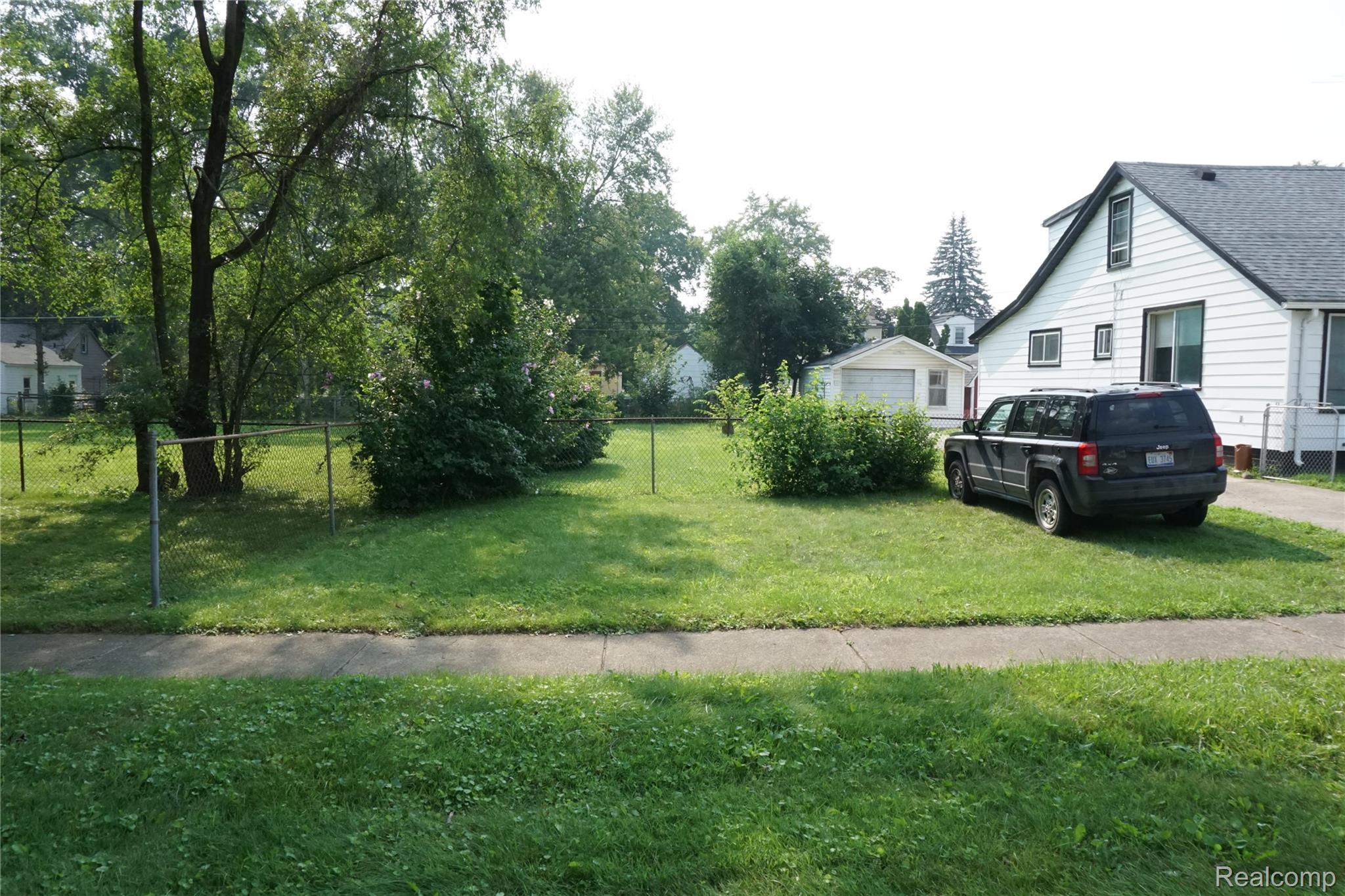 Redford Charter Township, Michigan 48239, United States, ,Land,Active,187705