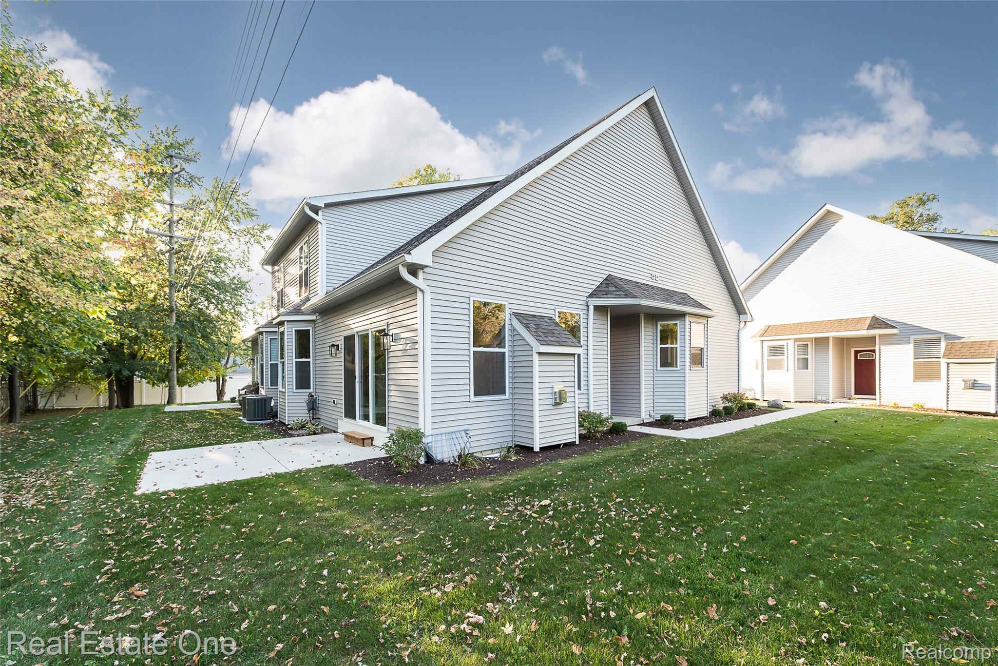 529 Indian Oaks Drive