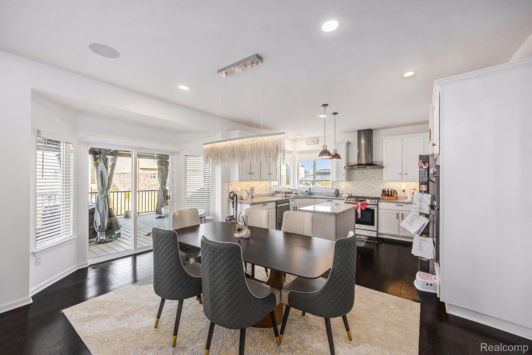 12255 Wellesley Drive