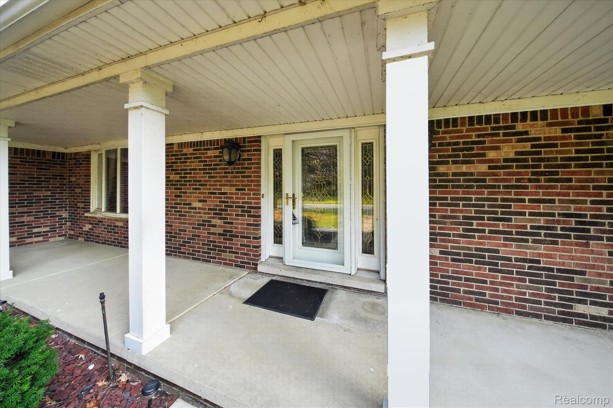 8940 Sarah Lane