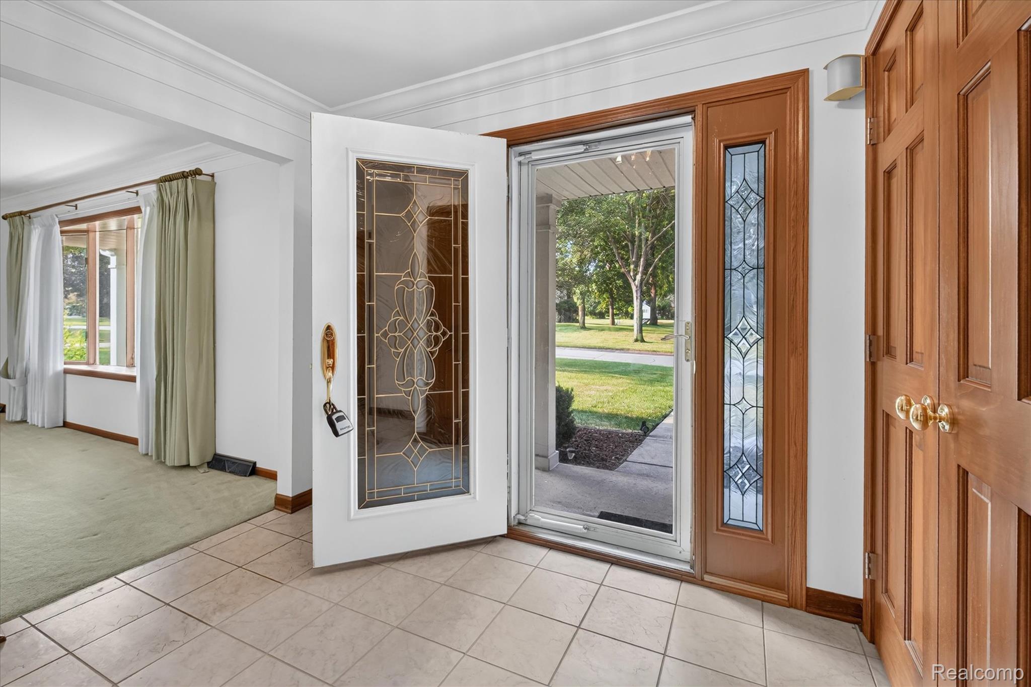 8940 Sarah Lane