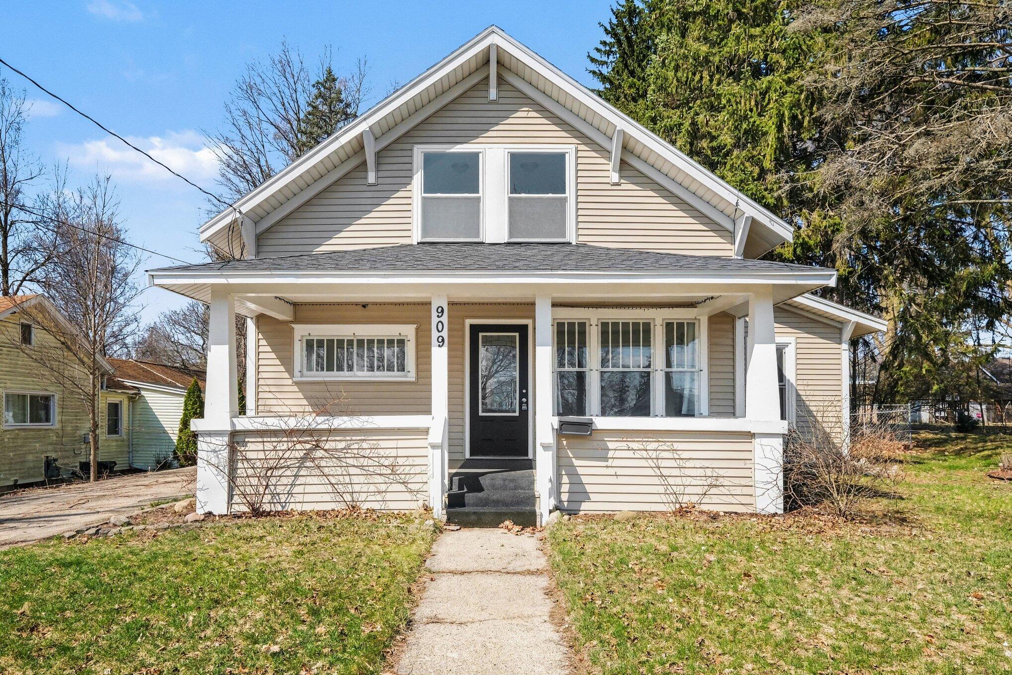 909 S Franklin Street