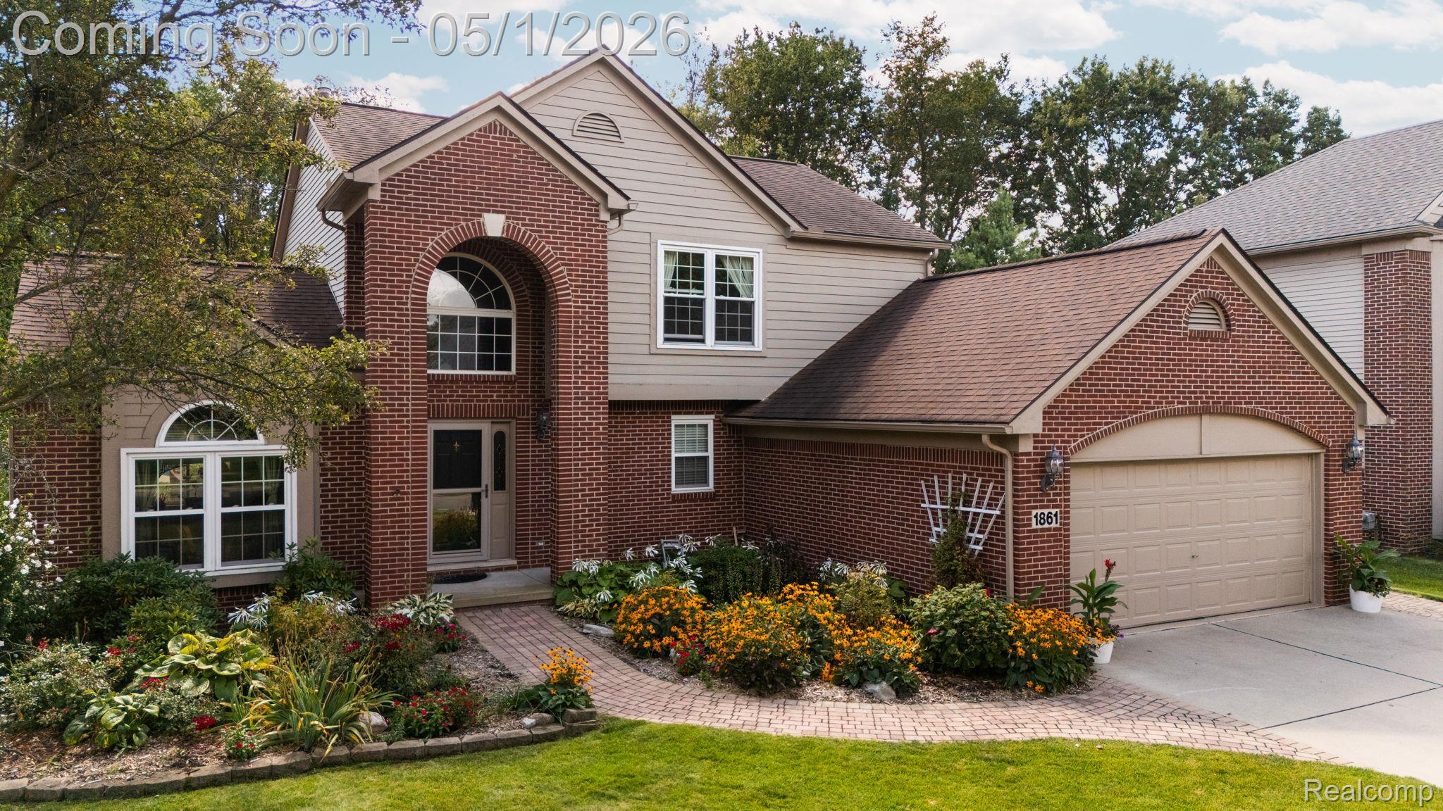 1861 Twin Sun Circle