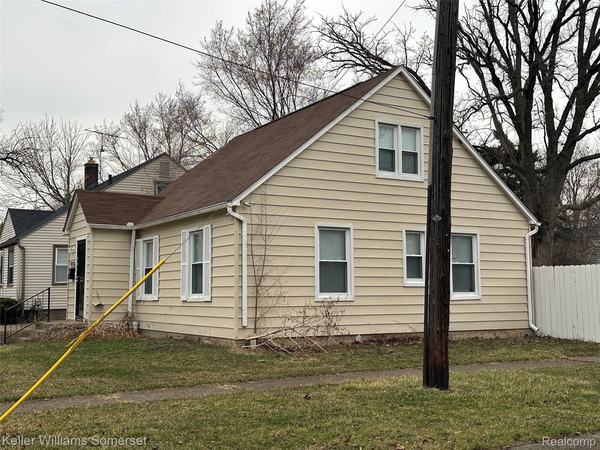 19775 Kingsville Street